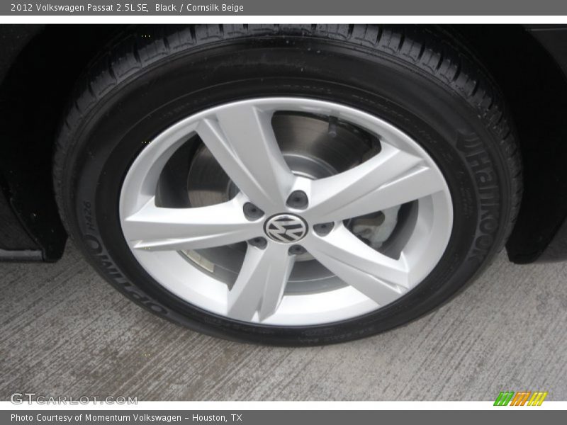 Black / Cornsilk Beige 2012 Volkswagen Passat 2.5L SE