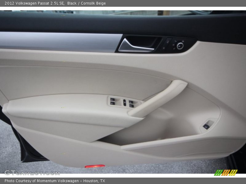 Black / Cornsilk Beige 2012 Volkswagen Passat 2.5L SE