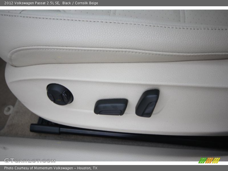 Black / Cornsilk Beige 2012 Volkswagen Passat 2.5L SE