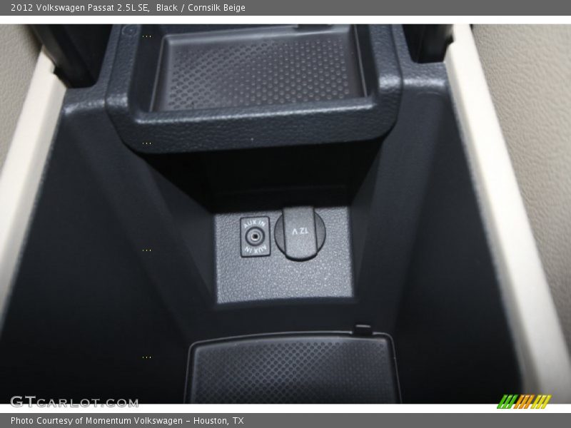 Black / Cornsilk Beige 2012 Volkswagen Passat 2.5L SE