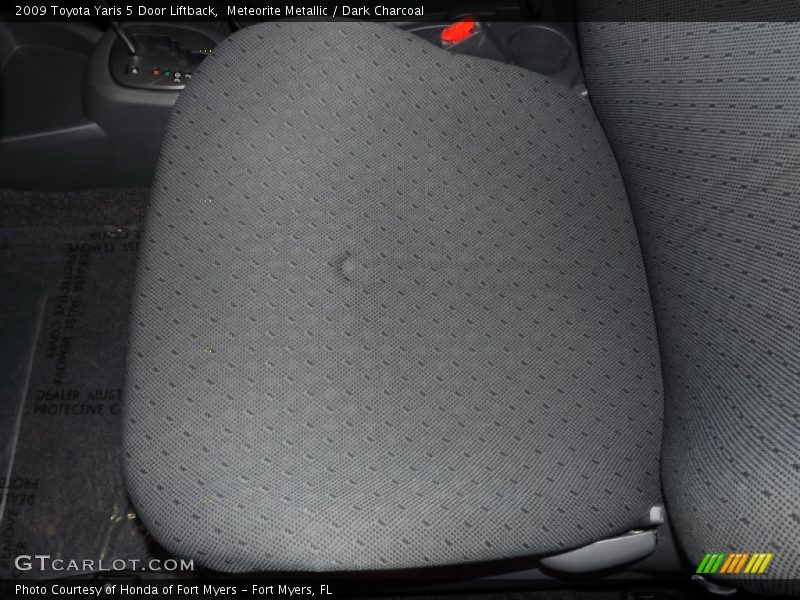 Meteorite Metallic / Dark Charcoal 2009 Toyota Yaris 5 Door Liftback