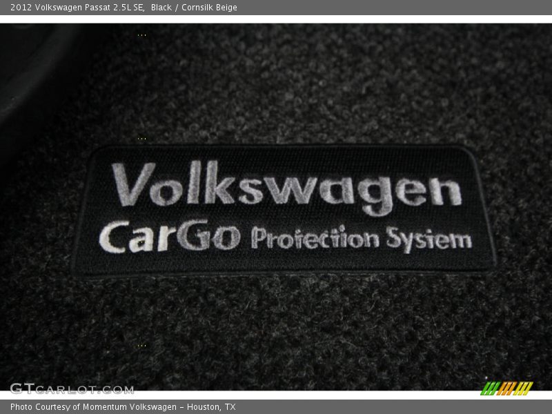 Black / Cornsilk Beige 2012 Volkswagen Passat 2.5L SE