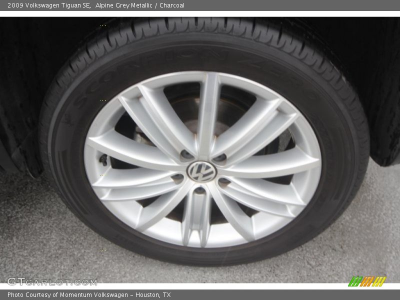  2009 Tiguan SE Wheel