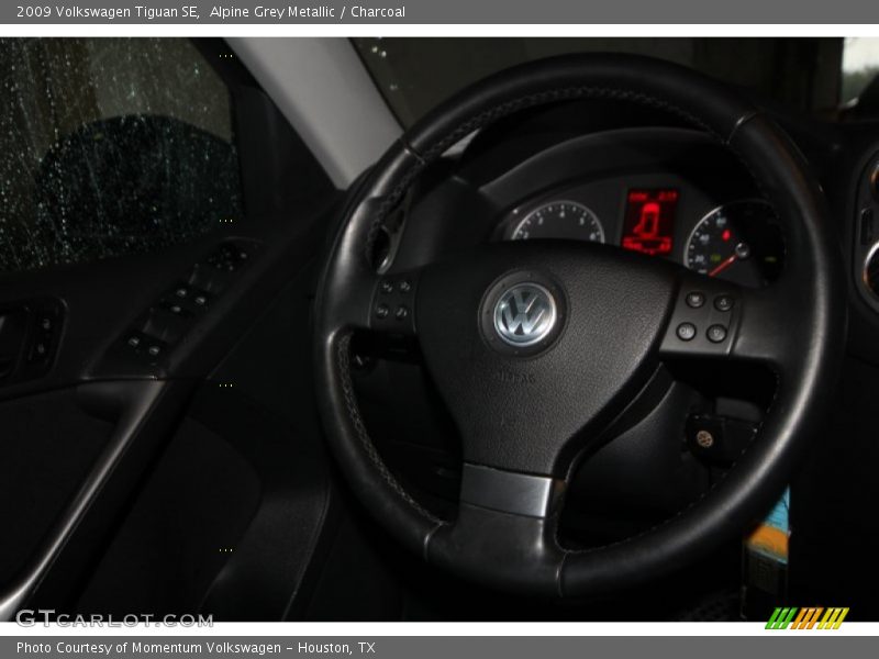 Alpine Grey Metallic / Charcoal 2009 Volkswagen Tiguan SE