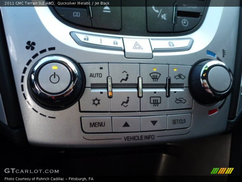 Quicksilver Metallic / Jet Black 2011 GMC Terrain SLE AWD