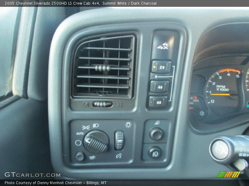Summit White / Dark Charcoal 2005 Chevrolet Silverado 2500HD LS Crew Cab 4x4