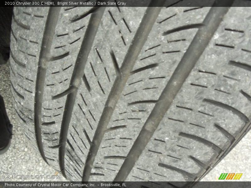 Bright Silver Metallic / Dark Slate Gray 2010 Chrysler 300 C HEMI