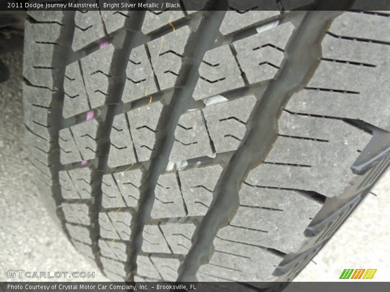 Bright Silver Metallic / Black 2011 Dodge Journey Mainstreet