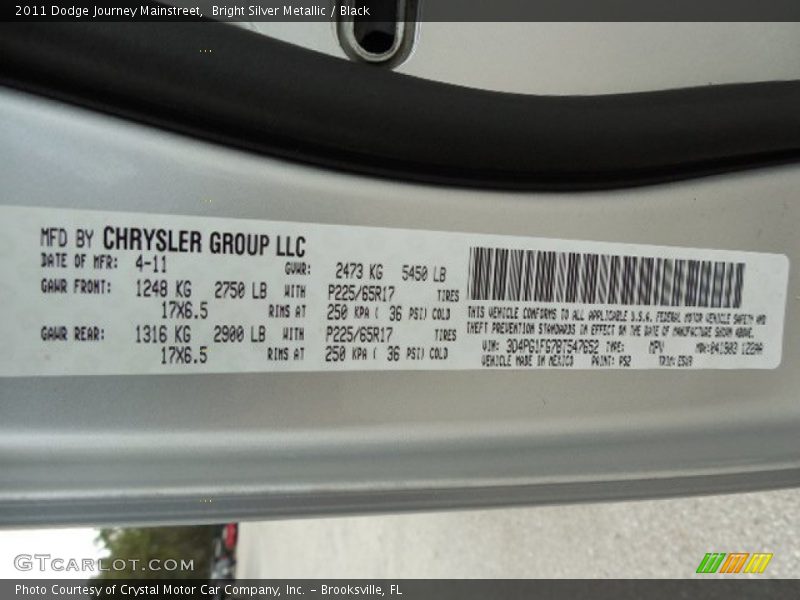 Bright Silver Metallic / Black 2011 Dodge Journey Mainstreet