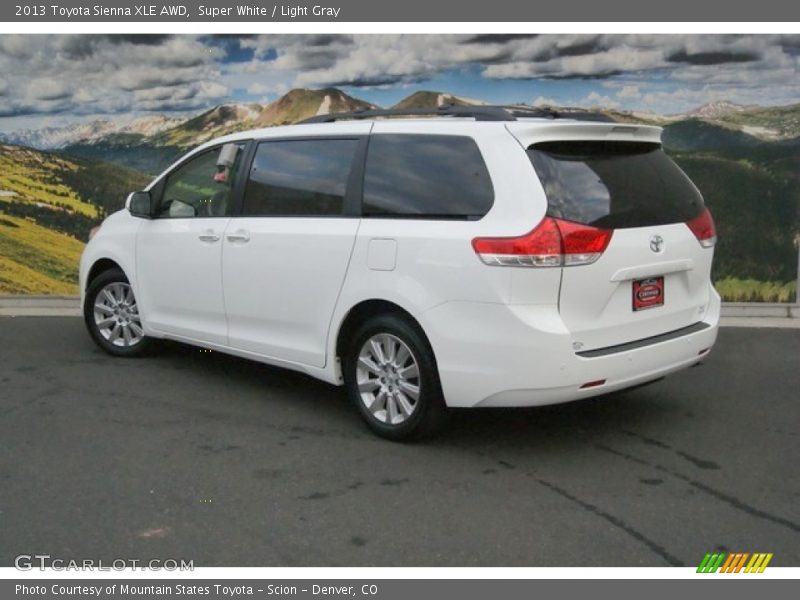 Super White / Light Gray 2013 Toyota Sienna XLE AWD