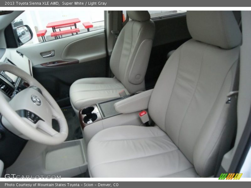 Super White / Light Gray 2013 Toyota Sienna XLE AWD
