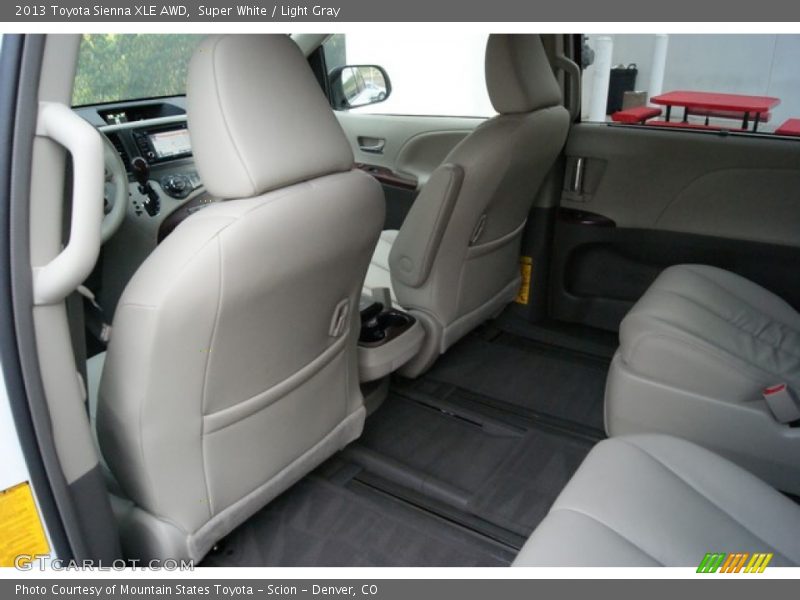 Super White / Light Gray 2013 Toyota Sienna XLE AWD