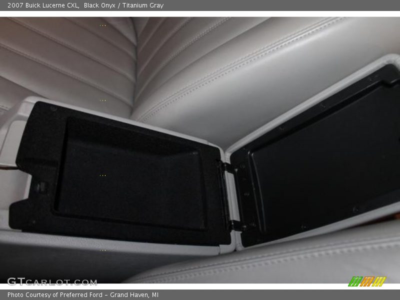 Black Onyx / Titanium Gray 2007 Buick Lucerne CXL