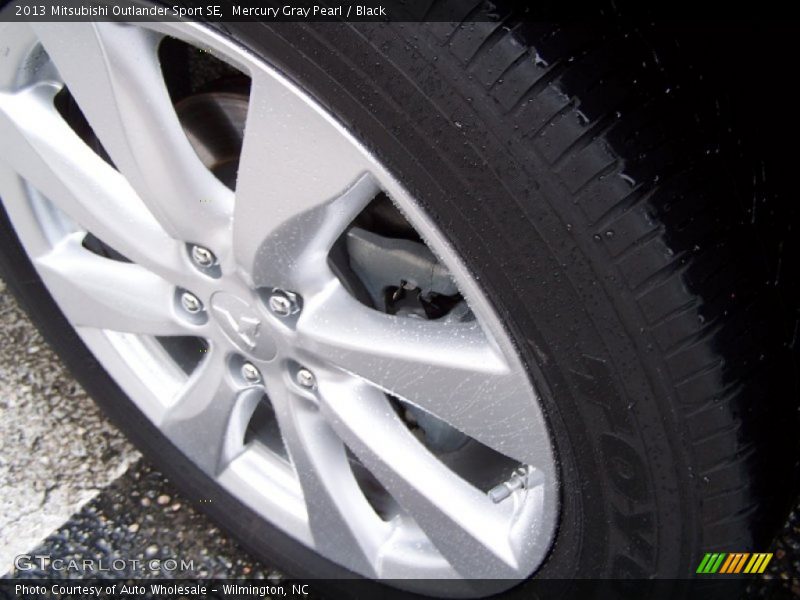 Mercury Gray Pearl / Black 2013 Mitsubishi Outlander Sport SE