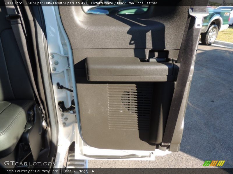 Oxford White / Black Two Tone Leather 2011 Ford F250 Super Duty Lariat SuperCab 4x4