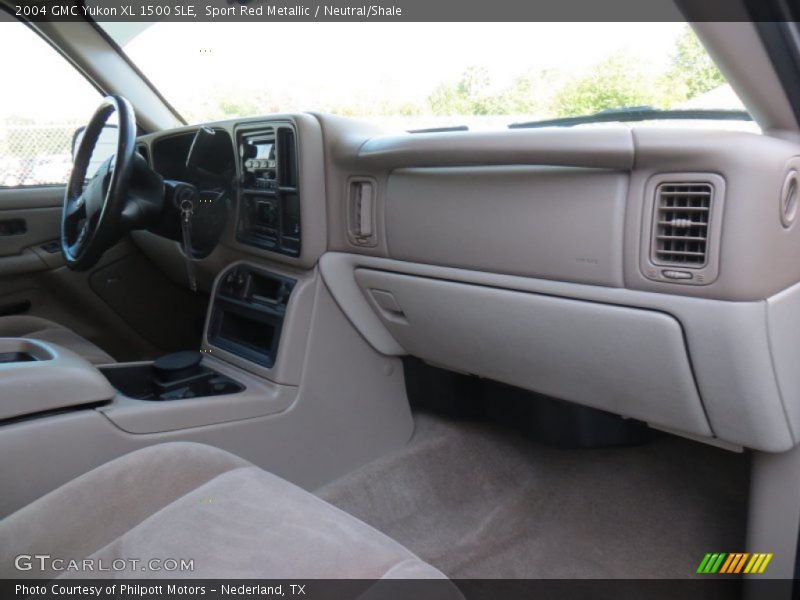 Sport Red Metallic / Neutral/Shale 2004 GMC Yukon XL 1500 SLE
