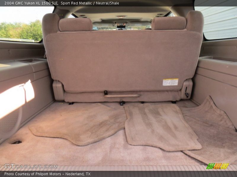 Sport Red Metallic / Neutral/Shale 2004 GMC Yukon XL 1500 SLE