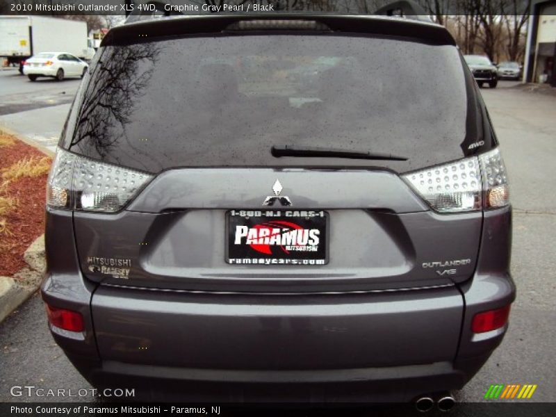 Graphite Gray Pearl / Black 2010 Mitsubishi Outlander XLS 4WD