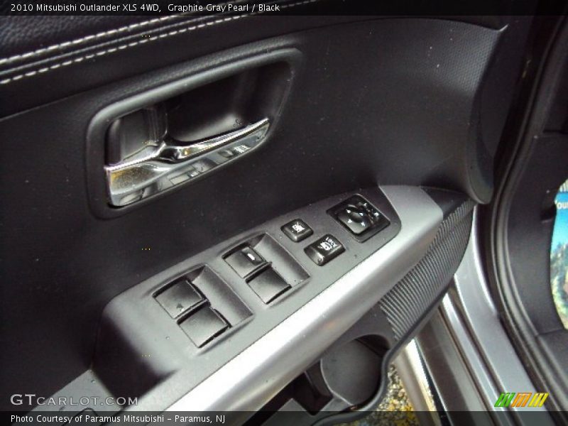 Graphite Gray Pearl / Black 2010 Mitsubishi Outlander XLS 4WD