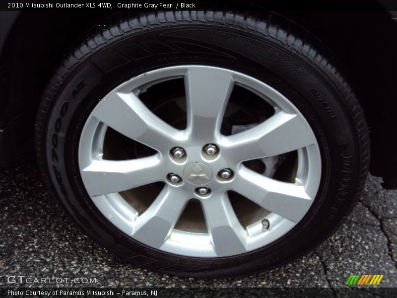 Graphite Gray Pearl / Black 2010 Mitsubishi Outlander XLS 4WD