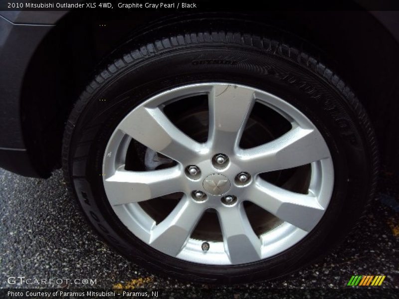 Graphite Gray Pearl / Black 2010 Mitsubishi Outlander XLS 4WD