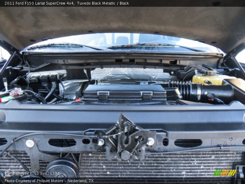 Tuxedo Black Metallic / Black 2011 Ford F150 Lariat SuperCrew 4x4