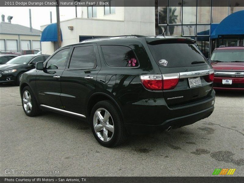 Natural Green Pearl / Black 2011 Dodge Durango Citadel