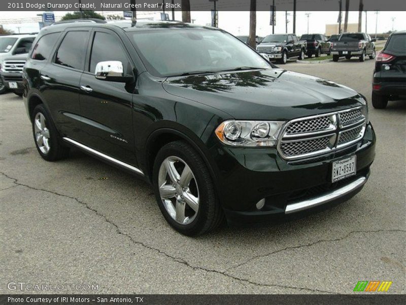 Natural Green Pearl / Black 2011 Dodge Durango Citadel