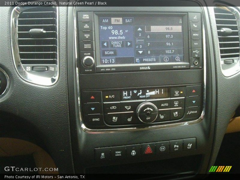 Natural Green Pearl / Black 2011 Dodge Durango Citadel