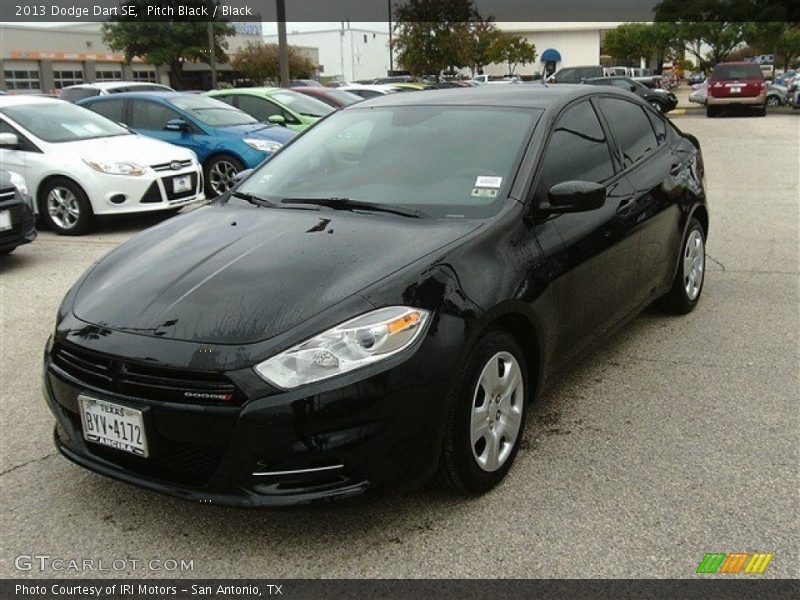 Pitch Black / Black 2013 Dodge Dart SE