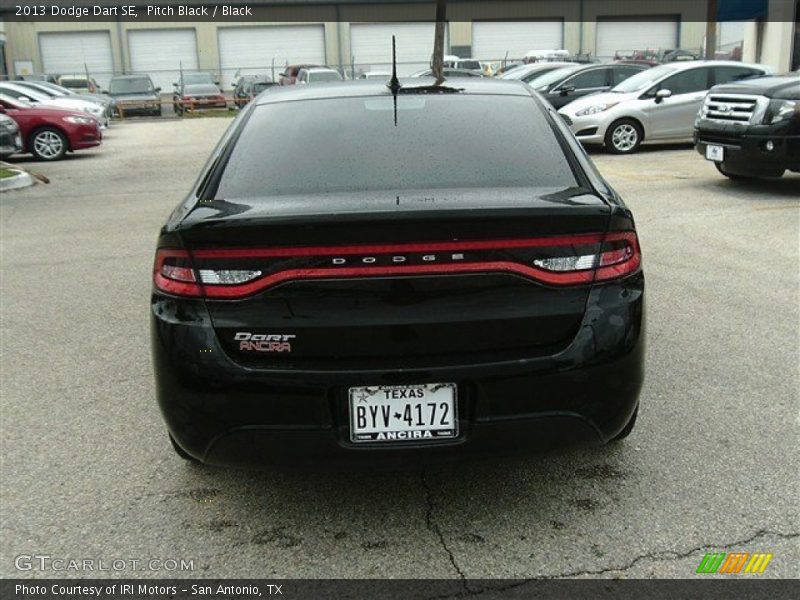 Pitch Black / Black 2013 Dodge Dart SE