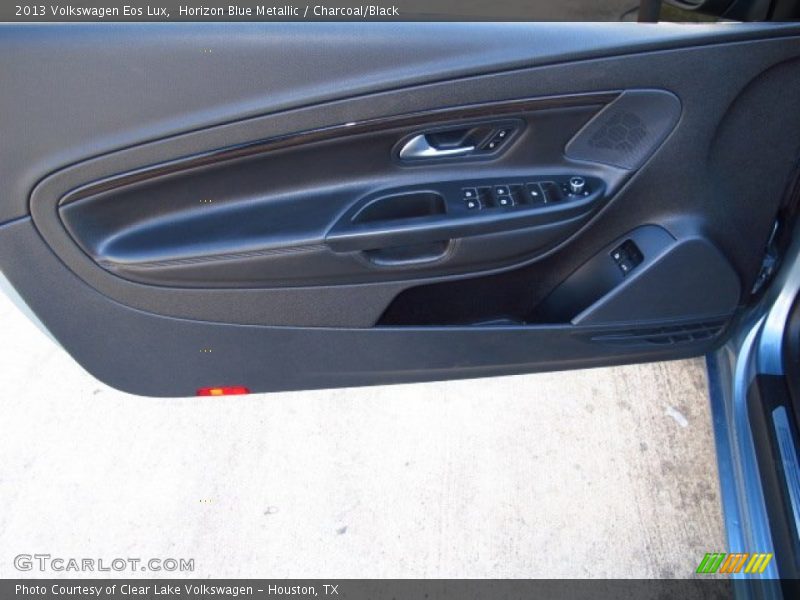 Horizon Blue Metallic / Charcoal/Black 2013 Volkswagen Eos Lux