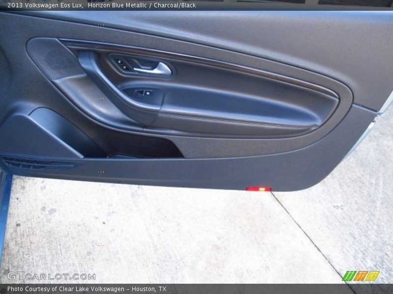 Horizon Blue Metallic / Charcoal/Black 2013 Volkswagen Eos Lux
