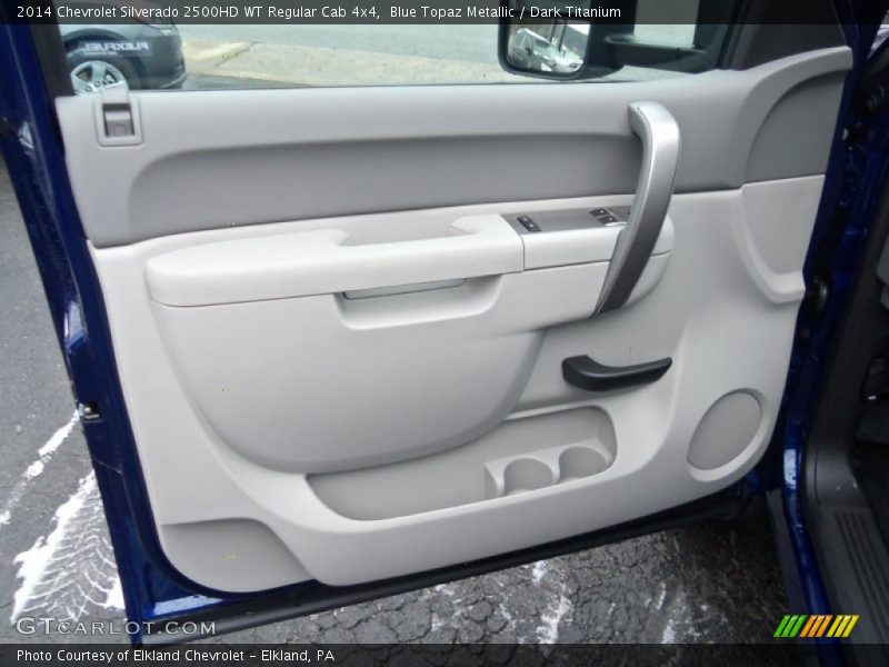Door Panel of 2014 Silverado 2500HD WT Regular Cab 4x4