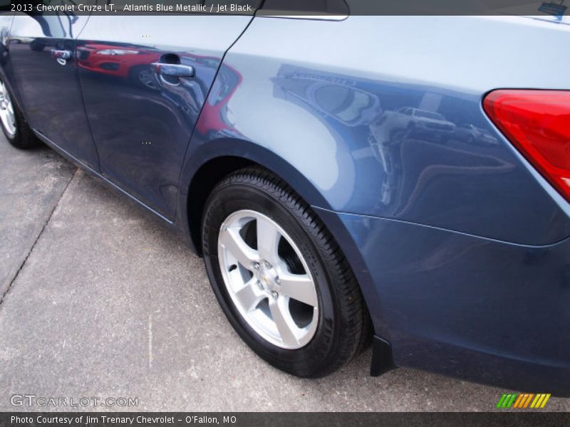 Atlantis Blue Metallic / Jet Black 2013 Chevrolet Cruze LT