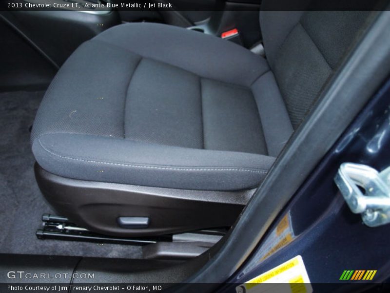 Atlantis Blue Metallic / Jet Black 2013 Chevrolet Cruze LT