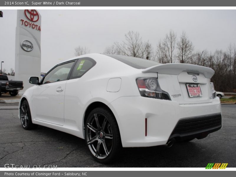 Super White / Dark Charcoal 2014 Scion tC