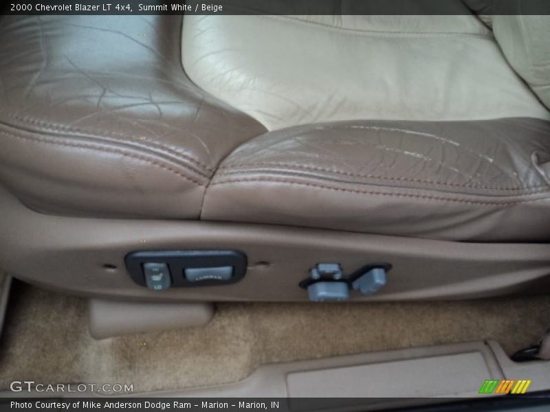 Summit White / Beige 2000 Chevrolet Blazer LT 4x4