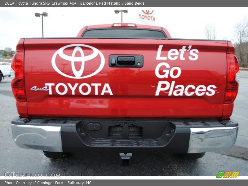 Barcelona Red Metallic / Sand Beige 2014 Toyota Tundra SR5 Crewmax 4x4