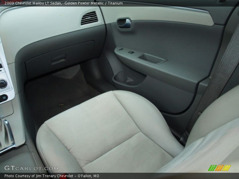 Golden Pewter Metallic / Titanium 2009 Chevrolet Malibu LT Sedan