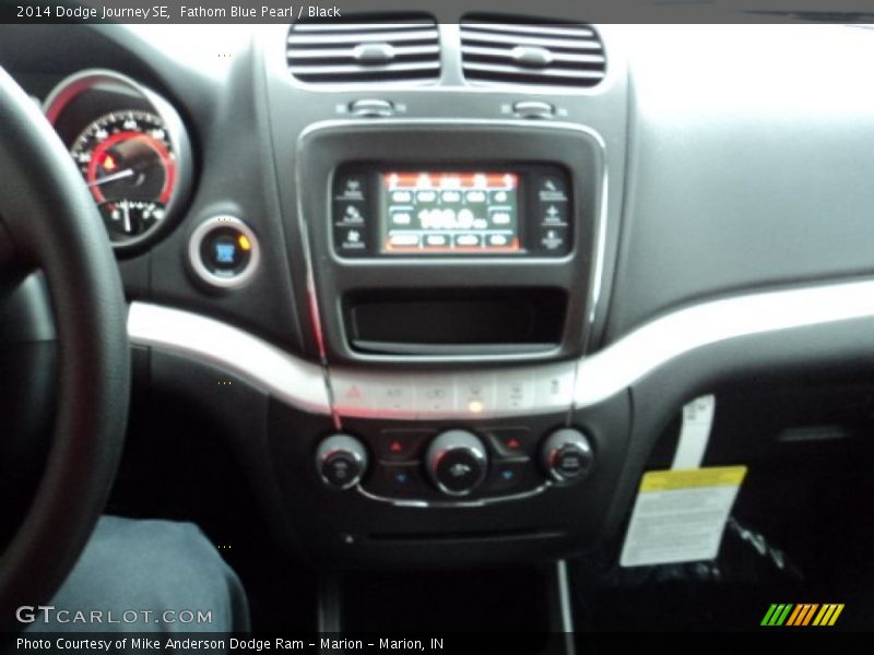 Fathom Blue Pearl / Black 2014 Dodge Journey SE