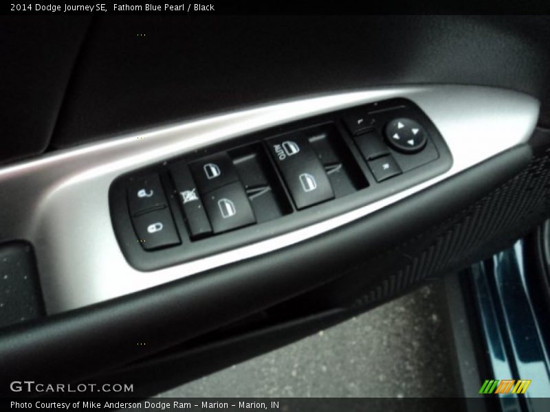 Fathom Blue Pearl / Black 2014 Dodge Journey SE