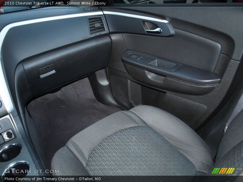 Summit White / Ebony 2010 Chevrolet Traverse LT AWD