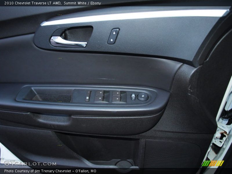 Summit White / Ebony 2010 Chevrolet Traverse LT AWD