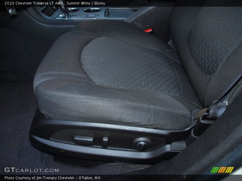 Summit White / Ebony 2010 Chevrolet Traverse LT AWD