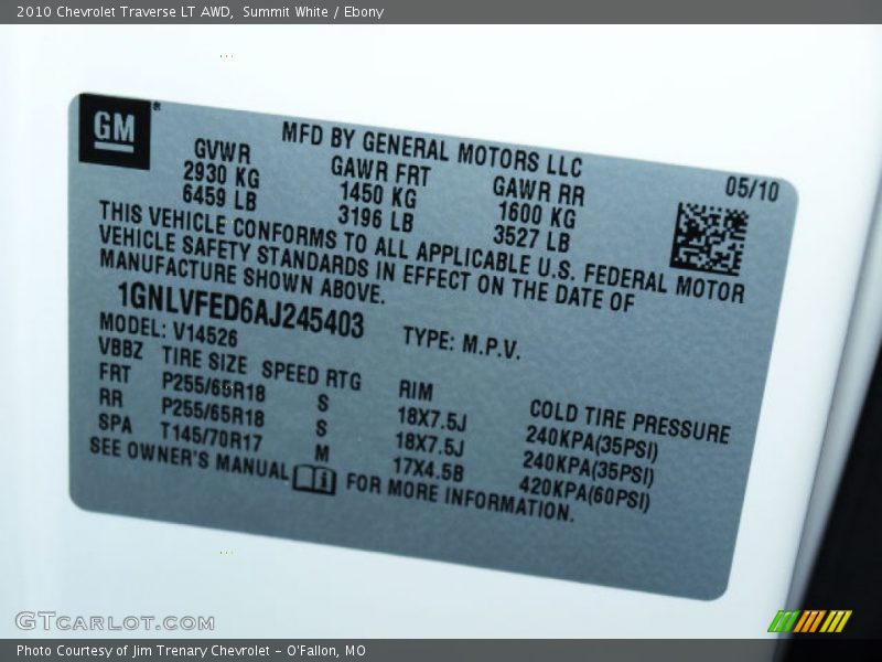Summit White / Ebony 2010 Chevrolet Traverse LT AWD