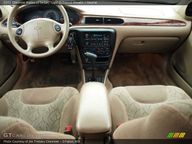  2002 Malibu LS Sedan Neutral Interior