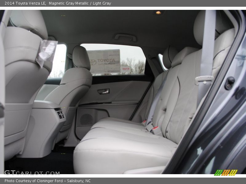 Magnetic Gray Metallic / Light Gray 2014 Toyota Venza LE