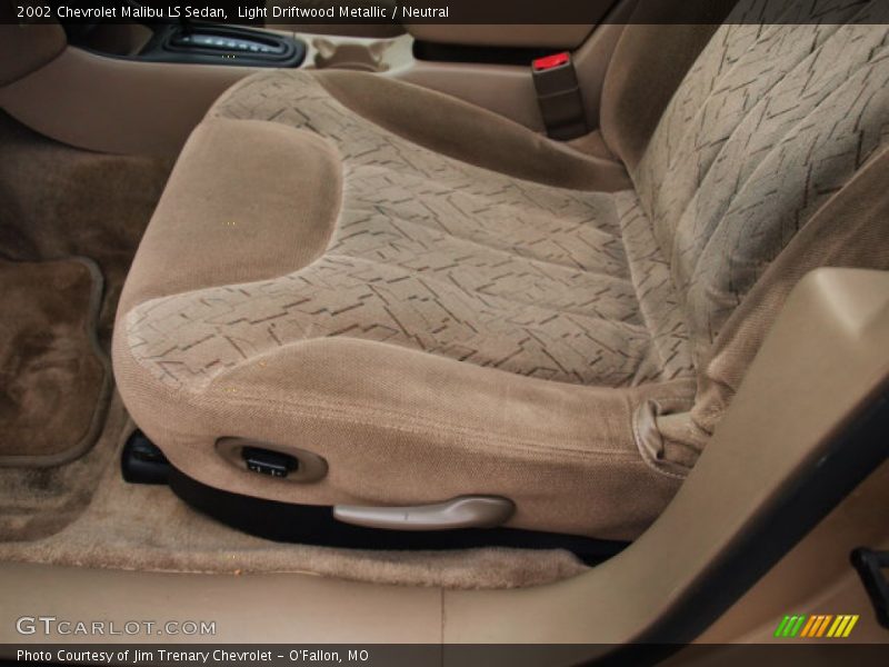 Front Seat of 2002 Malibu LS Sedan