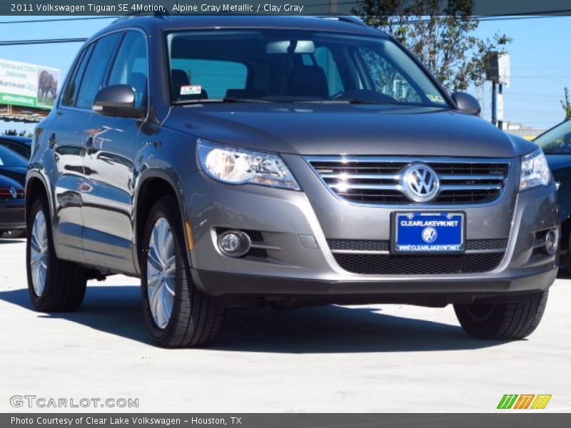 Alpine Gray Metallic / Clay Gray 2011 Volkswagen Tiguan SE 4Motion